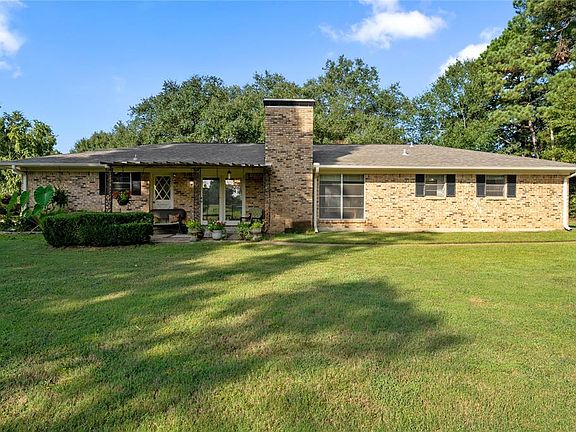 5th image of 301 Kent Dr