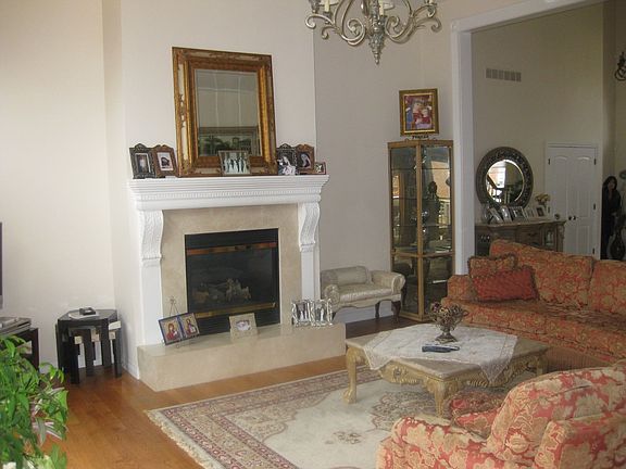 5th image of 4630 Azzo Ct