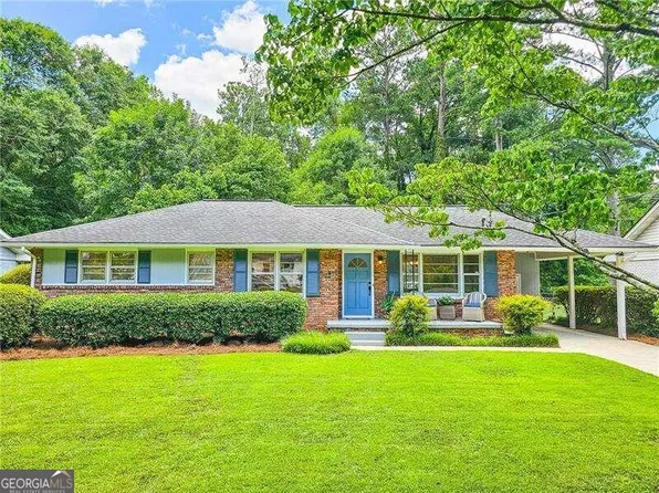2419 Hunting Valley Dr, Decatur, GA 30033