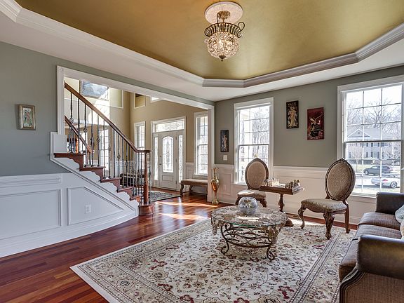 5th image of 5804 Malvern Hill Ct
