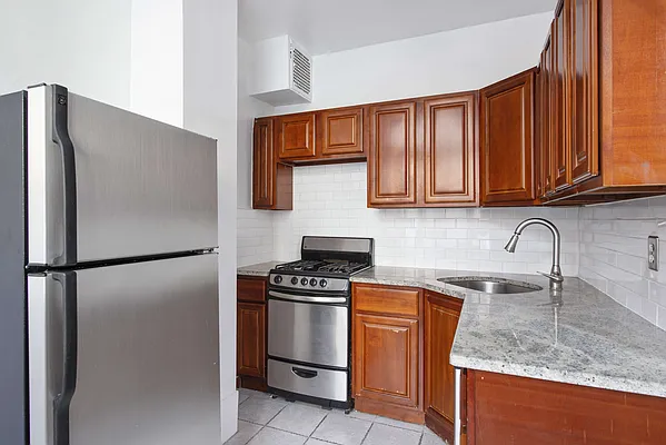 Rented by Compass | media 15