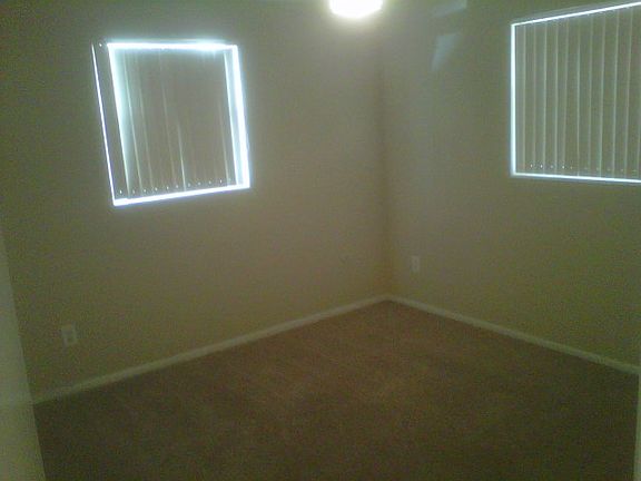 4th image of 3300 Ottway Dr
