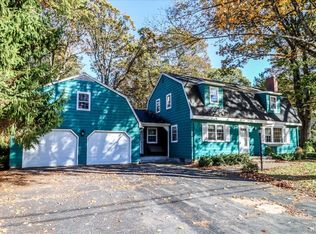 134 Brentwood Dr, Bristol, CT 06010
