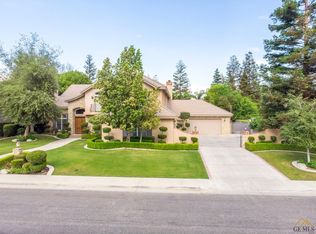 2500 Dover Hill Dr, Bakersfield, CA 93311