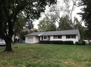 33 Traymore Rd, Freehold, NJ 07728