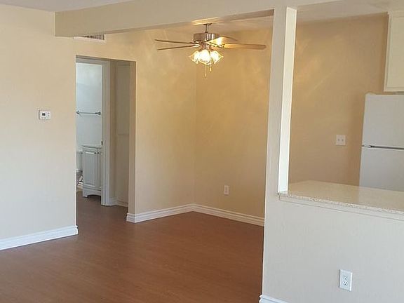 2nd image of 633 E Park Cielo Apartments Ln #5