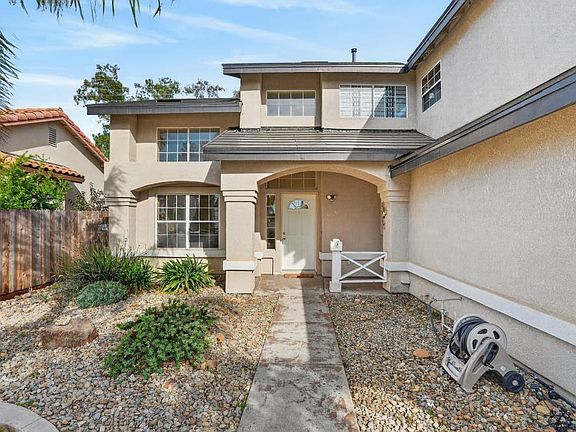 4th image of 1177 Amberhill Ave