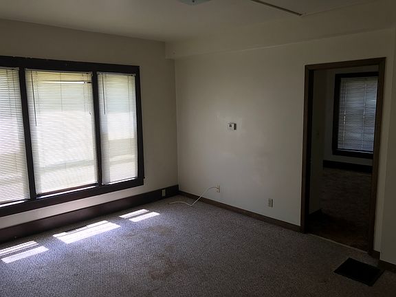 5th image of 2110 College St #7924302