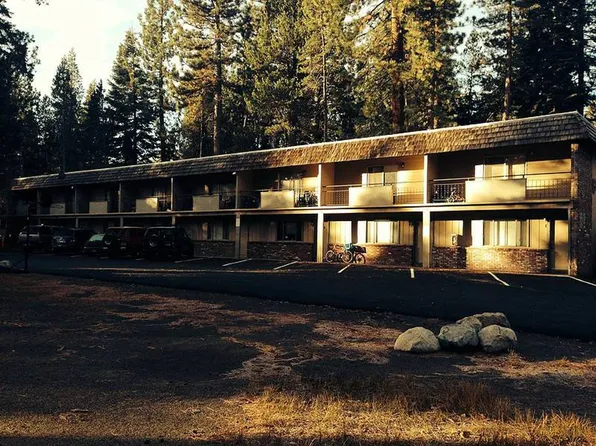 1946 Bonanza Ave #B, South Lake Tahoe, CA 96150