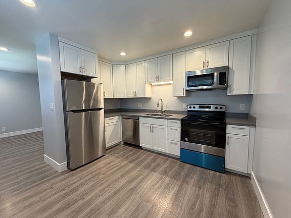 5th image of 1335 W Campbell Ave APT 9