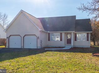 953 Tamara Dr, Smyrna, DE 19977