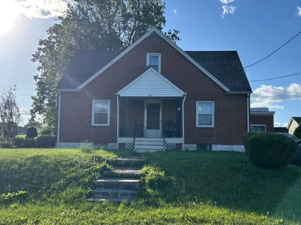 5811 Gospel St, Mount Jackson, VA 22842