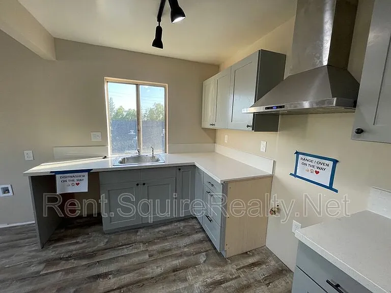 537.5 W Crescent Dr — Photo 28