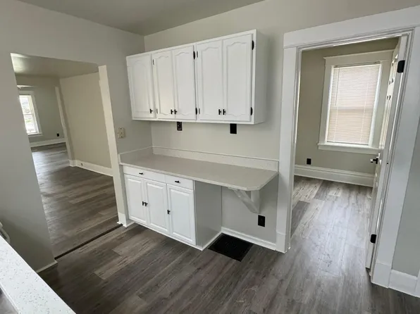 618 W Joliet St #1, Crown Pt, IN 46307