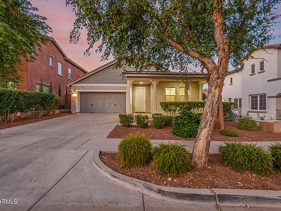 4th image of 3091 N EASTVIEW Way