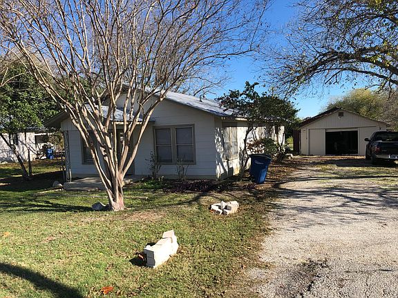 2nd image of 1261 S Mesquite Ave