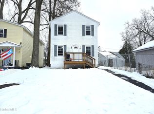 260 Donald Ave, Schenectady, NY 12304