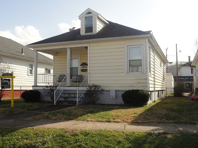 1st image of 1734 Charles St