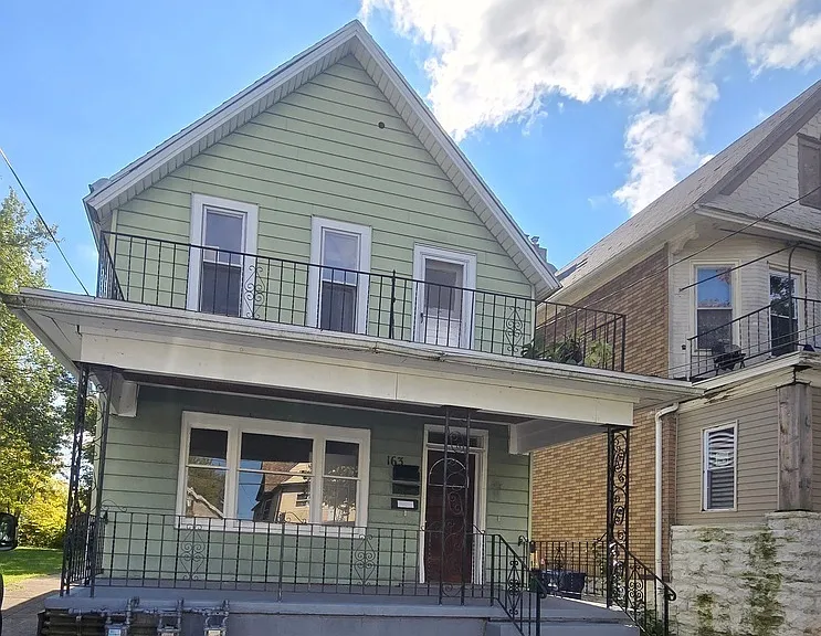 163 W Delavan Ave #1 — Photo 7