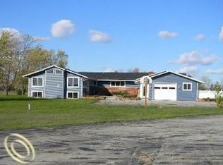 5450 Barnes Rd, Clifford, MI 48727