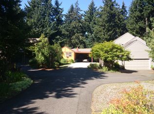 9433 37th Ave SW, Seattle, WA 98126