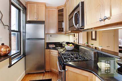 5th image of 166 W 22nd St APT 5A