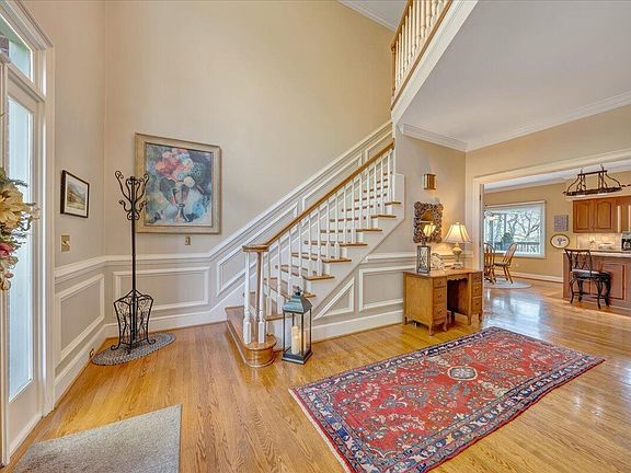2nd image of 8115 Vista Forest Dr