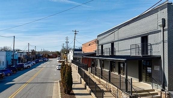 4th image of 34 Depot St #25