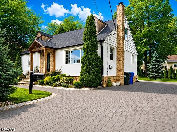 3rd image of 7 Morningside Rd #1