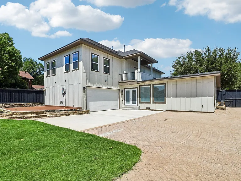 10711 Cromwell Dr — Photo 38