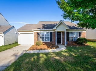 1533 Crandon Dr, Charlotte, NC 28216