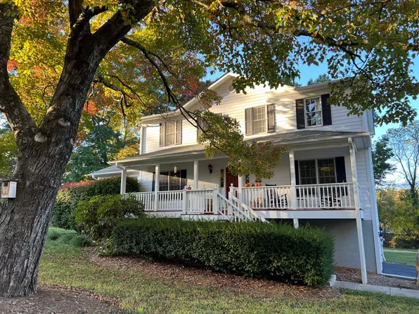 14 Carter Crest Ln, Fletcher, NC 28732