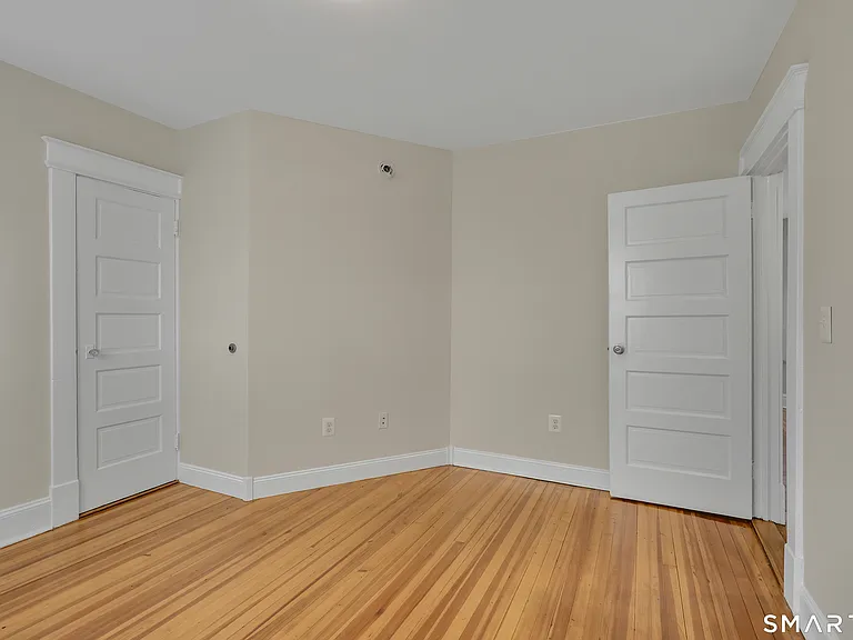 50 Clinton St #1 — Photo 16