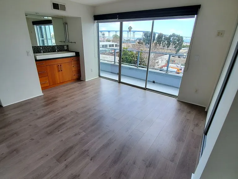 1708 National Ave — Photo 15