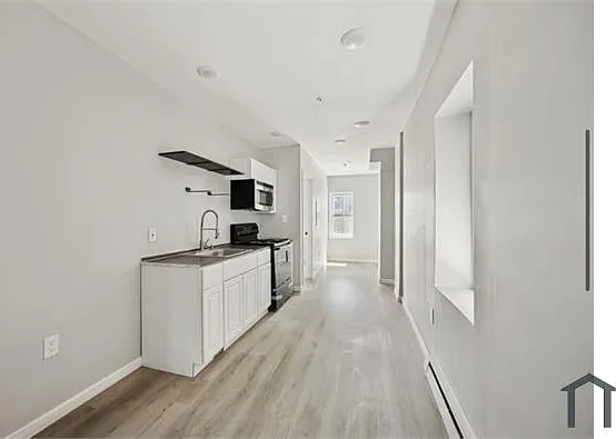 1 bed, 500 sqft, $1,000 — Photo 4