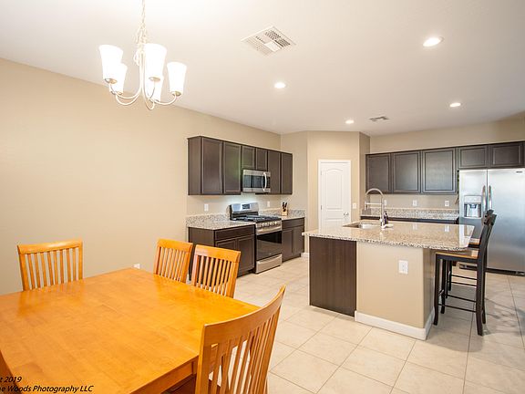 5th image of 30024 W Rockmount Ave