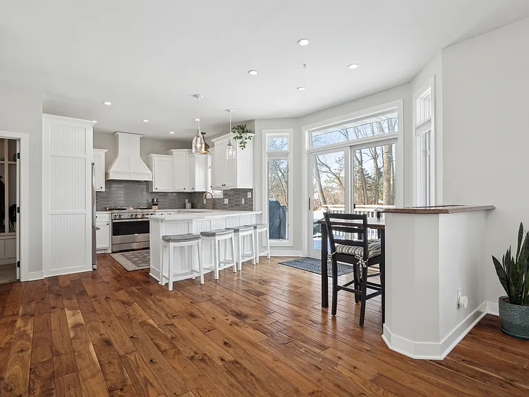 16108 Gleason Lake Rd — Photo 14