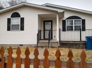 2005 W 15th St, Joplin, MO 64801