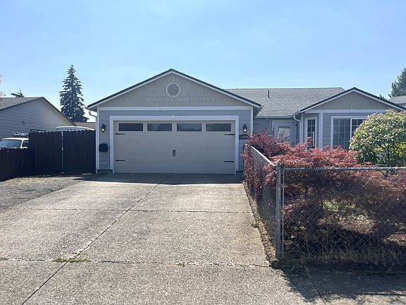 3rd image of 13807 NE 85th St