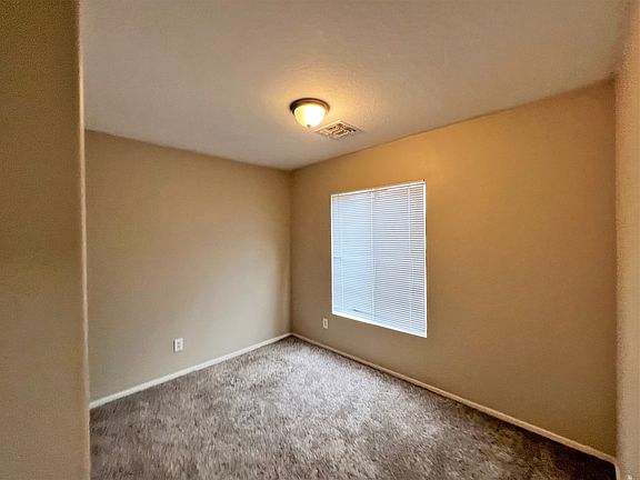 4th image of 12402 W Dreyfus Dr