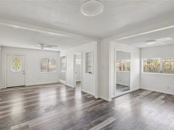 1850 Yale St, North Las Vegas, NV 89030