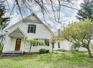 15435 Sangamaw Rd, Dillsboro, IN 47018