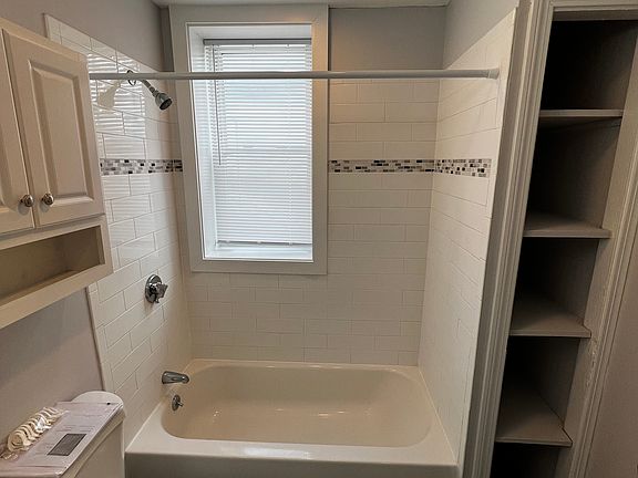 3rd image of 79 West St APT 2F