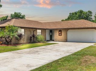 4390 Old Colony Rd, Mulberry, FL 33860