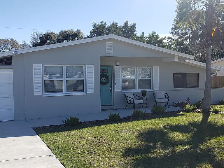 12149 Ridge Rd — Photo 2