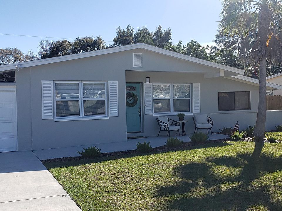 Front view - 1 car garage