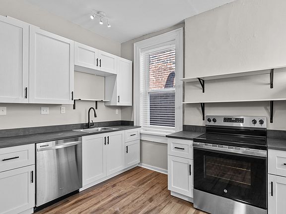 2nd image of 2648 Oregon Ave #A