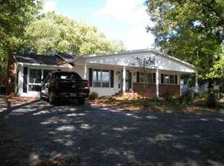 306 E Brown Rd, Vincennes, IN 47591