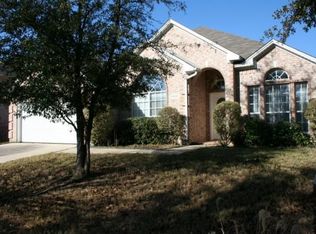 5221 Spanish River Trl, Fort Worth, TX 76137