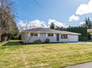 2210 E Parkway Dr, Mount Vernon, WA 98273